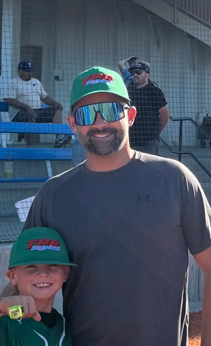 Coach Chris Haendel